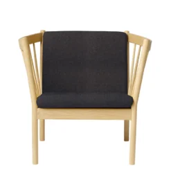 FDB Møbler J146 Sessel Eiche lackiert Dark Grey