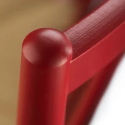 FDB Møbler J80 Stuhl Buche Ruby Red