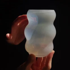 FUNDAMENTAL.BERLIN Muse Vase S Opal White