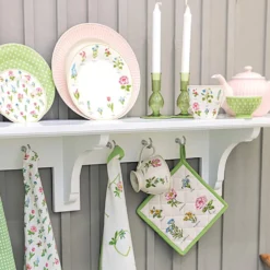 GreenGate Latte Cup Becher Estrid white