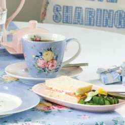 GreenGate Tasse Laura dusty blue