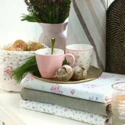 GreenGate Tasse pale blue Junia inside