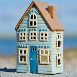 IB LAURSEN Haus für Teelicht Visby blaue Tür braunes Dach