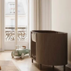 Kas Kopenhagen Babybett Kai Smoked Oak inkl. Matratze