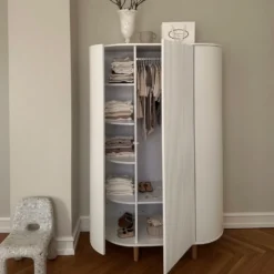 Kas Kopenhagen Kleiderschrank Kai Cream