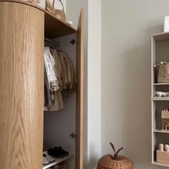 Kas Kopenhagen Kleiderschrank Kai Cream