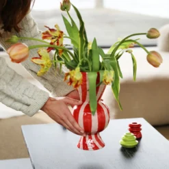 &klevering Vase Rhombic red