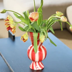 &klevering Vase Rhombic red