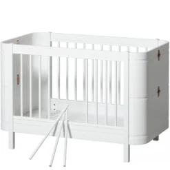 Oliver Furniture Baby- und Kinderbett Wood Mini+ Weiß inkl. Umbauset Juniorbett