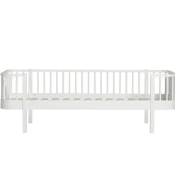 Oliver Furniture Bettsofa Wood Original Weiß