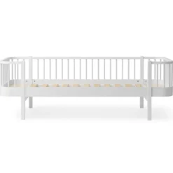 Oliver Furniture Bettsofa Wood Original Weiß