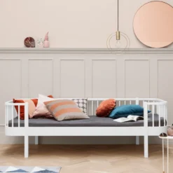 Oliver Furniture Bettsofa Wood Original Weiß