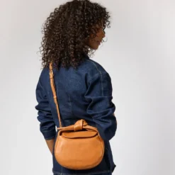 O My Bag Ledertasche COCO CROISSANT Wild Oak weiches Leder