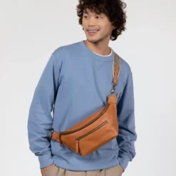 O My Bag Ledertasche Crossbody DREW BUM BAG weiches Leder Wild Oak inkl. 2 Taschengurte