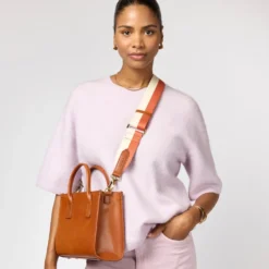 O My Bag Ledertasche JACKIE MIDI inkl. Webgurt Cognac klassisches Leder