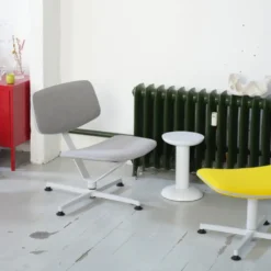 raawii Ottoman Light grey / Stoffbezug yellow