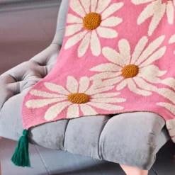 Rice Gestrickte Decke Pink bestickt & mit Tassels