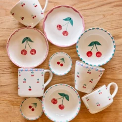 Rice Jumbo-Tasse Keramik handbemalt Cherries 420 ml
