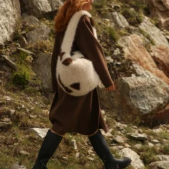 Studio Noos Tasche Cross Body Bag Faux Fur Holy Cow